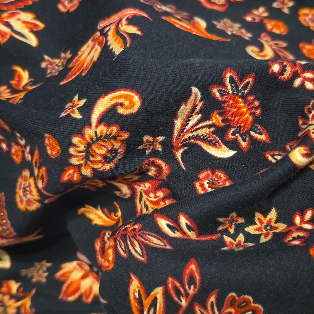 Croft & Barrow The Classic Tee Women's 1X Navy Floral L-Sleeve Knit Top Comfort - Picture 6 of 7